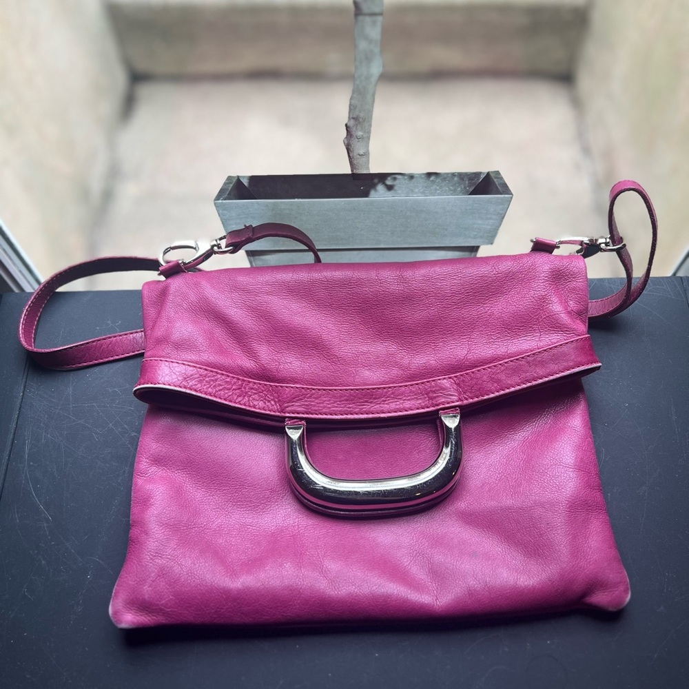 Maurizio Tiauti pink folding purse. Genuine leather, made in Italy